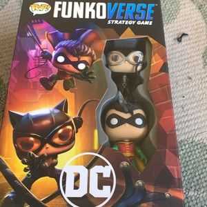 FUNKO Pop FunkoVERSE Strategy Game DC UNIVERSE  Catwoman + Robin 101 New
